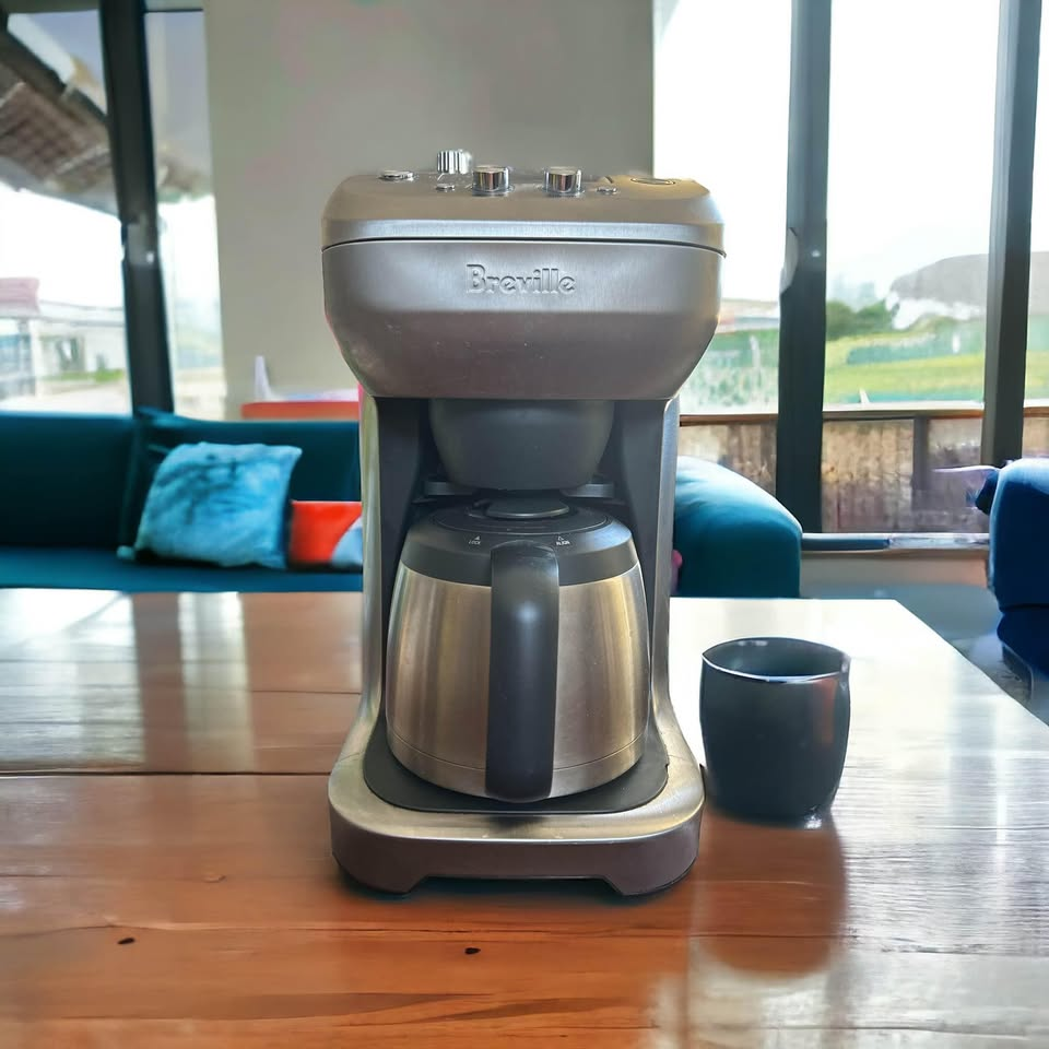 Breville Grind Control Coffee Maker BDC650BSS – Coffee Machine with Built-in Grinder