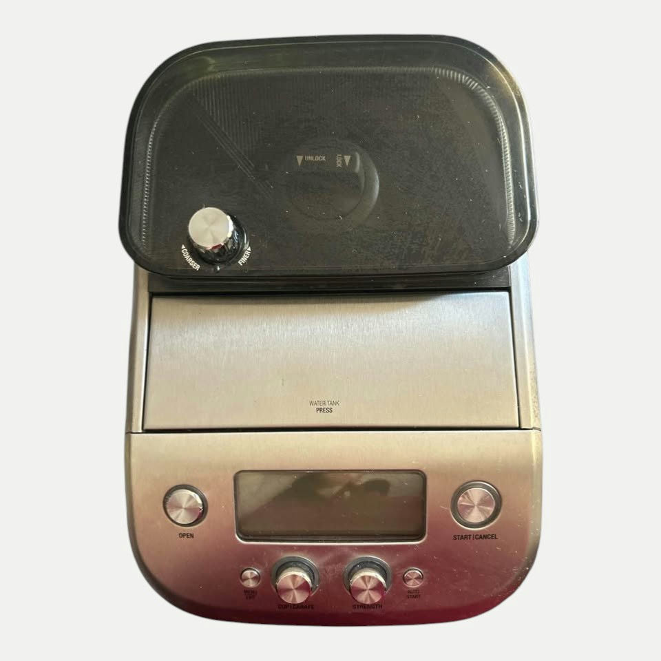 Breville Grind Control Coffee Maker BDC650BSS – Coffee Machine with Built-in Grinder