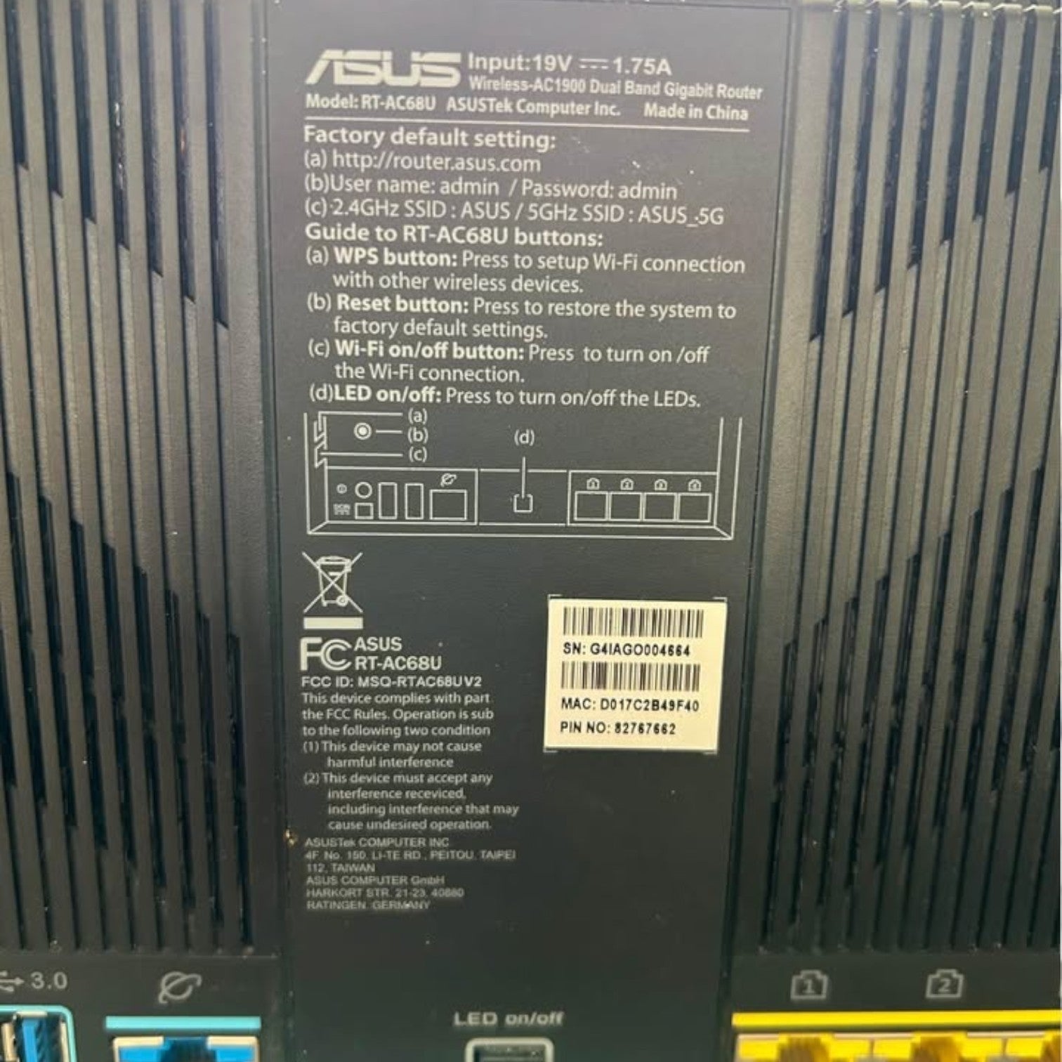 Asus RT-AC68U Wireless AC1900 Dual-Band Gigabit Router