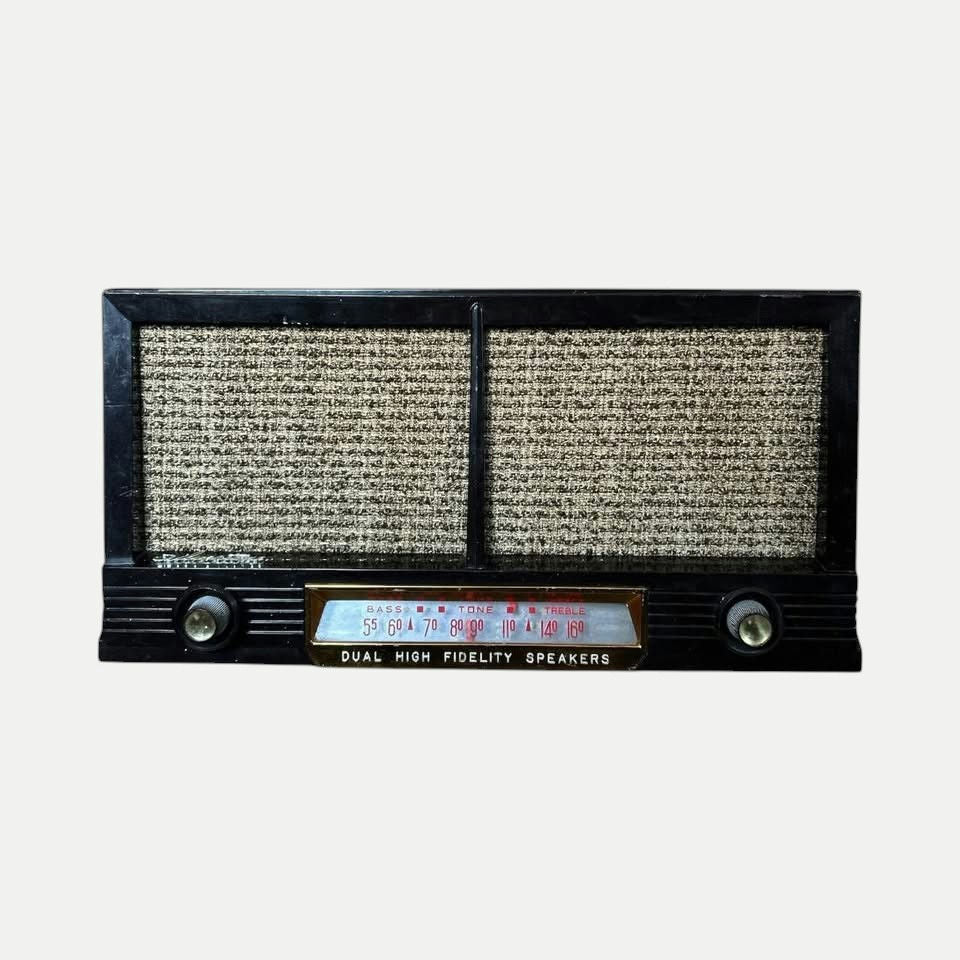 Vintage Silvertone Radio – Model 8113 Series (1950s/60s) – Working