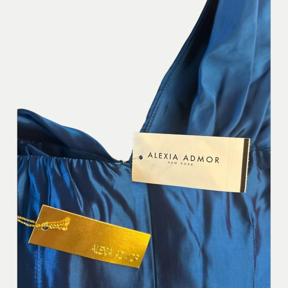 Alexia Admor Sapphire One-Shoulder Cocktail Dress – XS – Our Finds